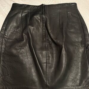 VINTAGE DANIER BLACK LEATHER SKIRT